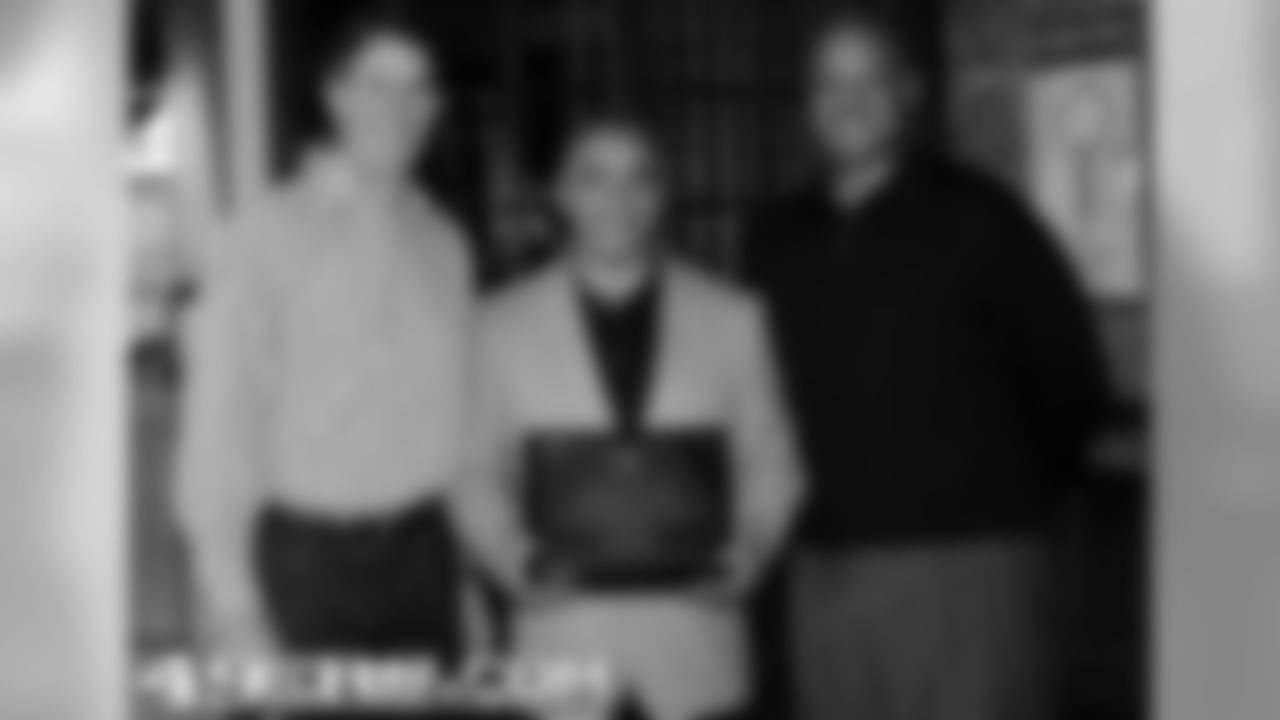 Community QB Winner Fernando Aguilar