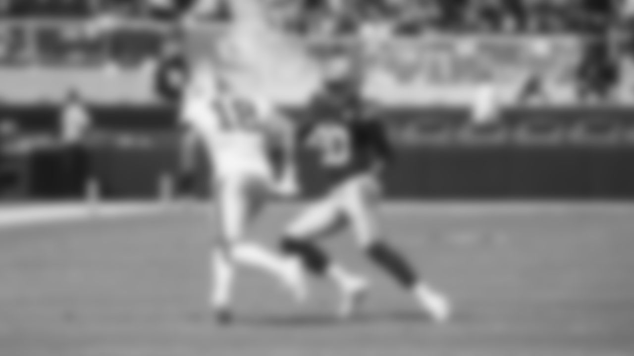 CB Ambry Thomas