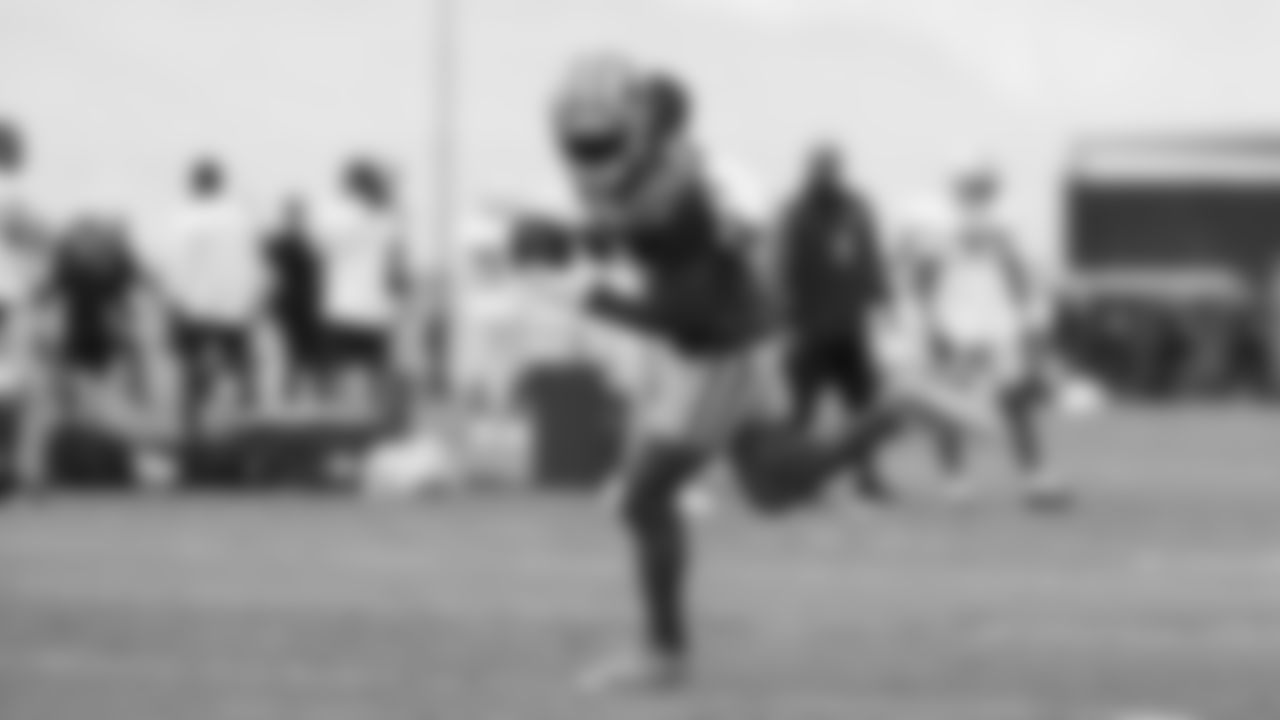 WR Dazz Newsome