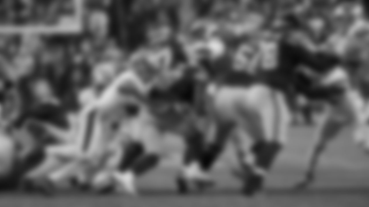 S Jaquiski Tartt