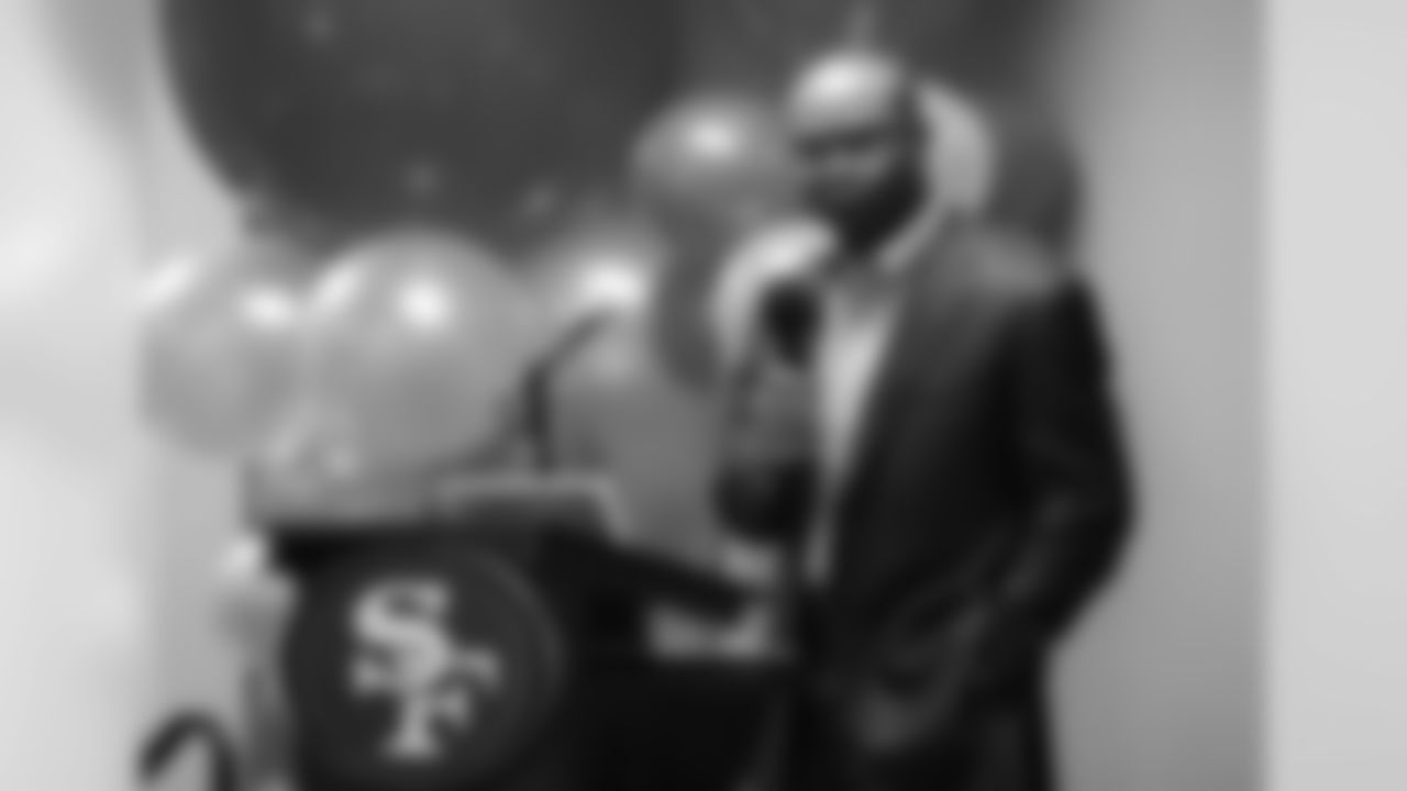 Head Coach Mike Singletary