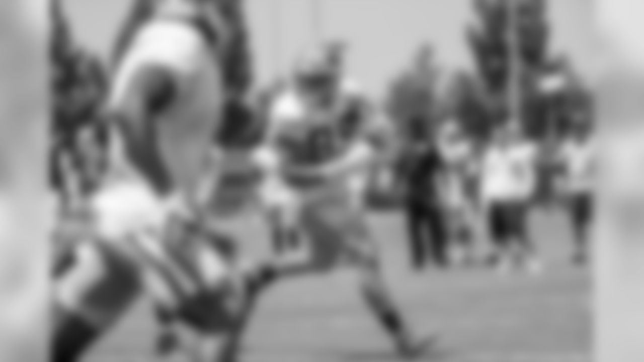 TE Vance McDonald
