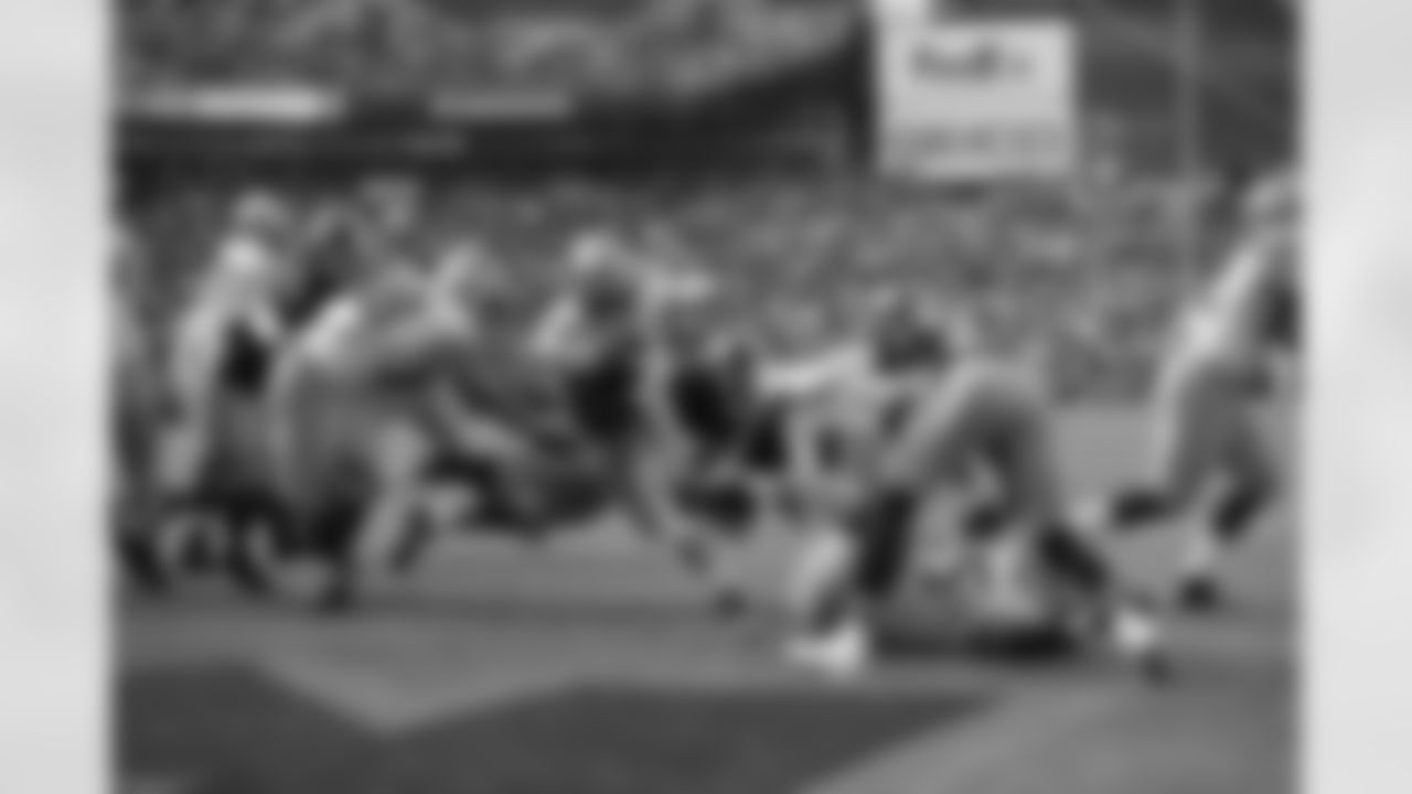 RB Carlos Hyde