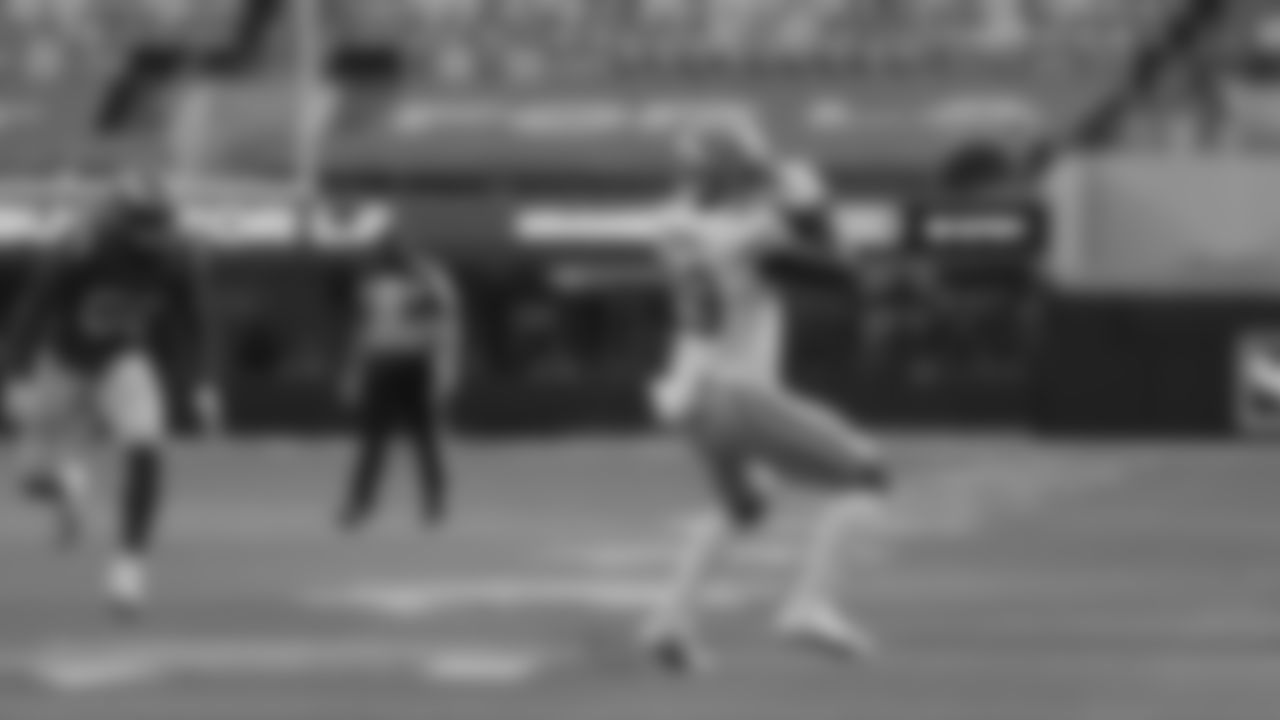 WR Deebo Samuel