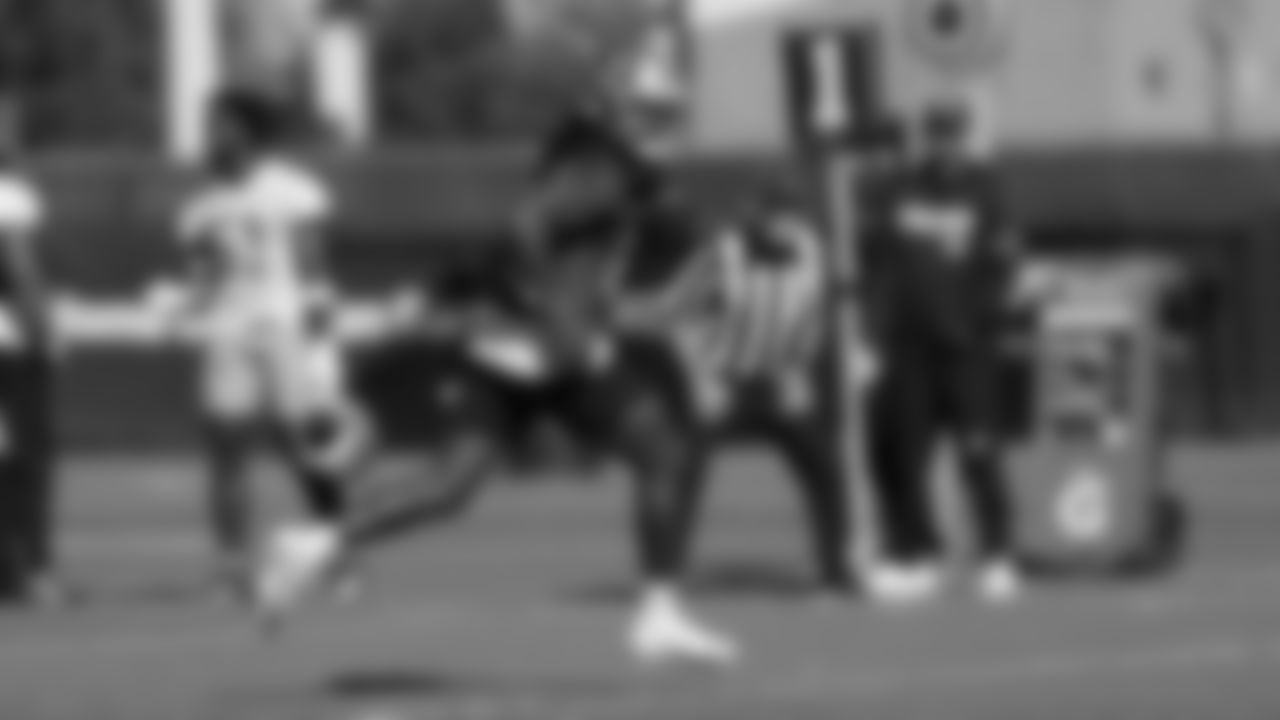 RB Jeff Wilson Jr.