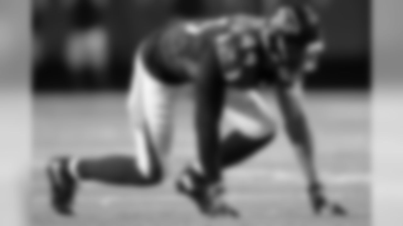 LB 44 Vic Beasley