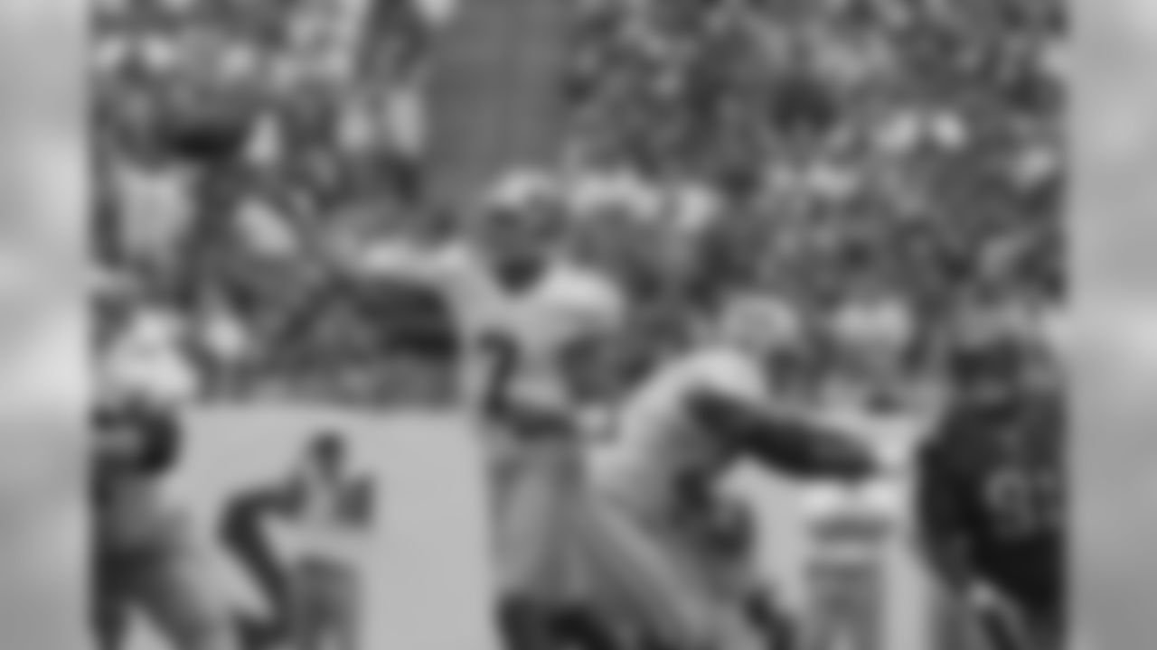 2013 -- 49ers quarterback Colin Kaepernick