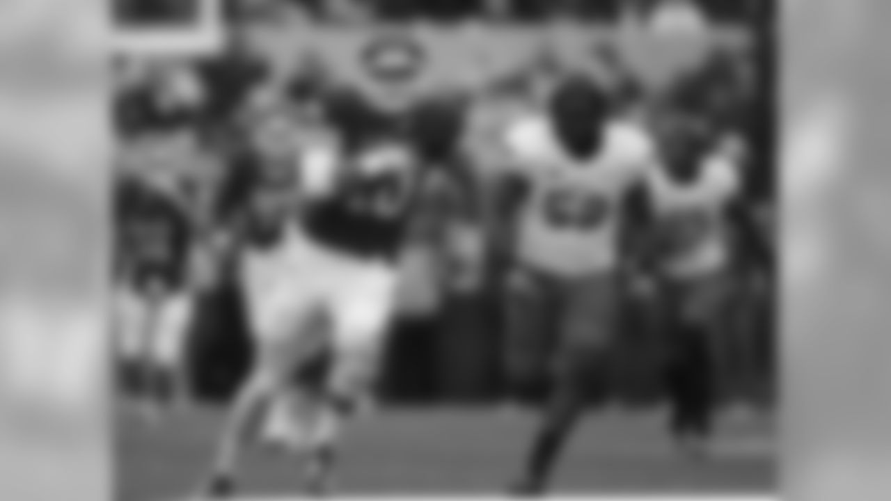 Bell, Blake -- TE
