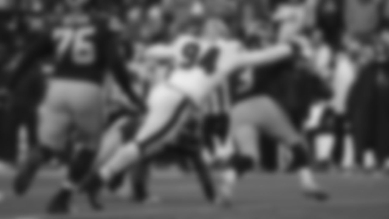 DL Jordan Willis
