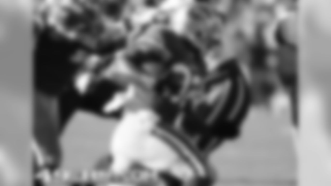 RB Kendall Hunter
