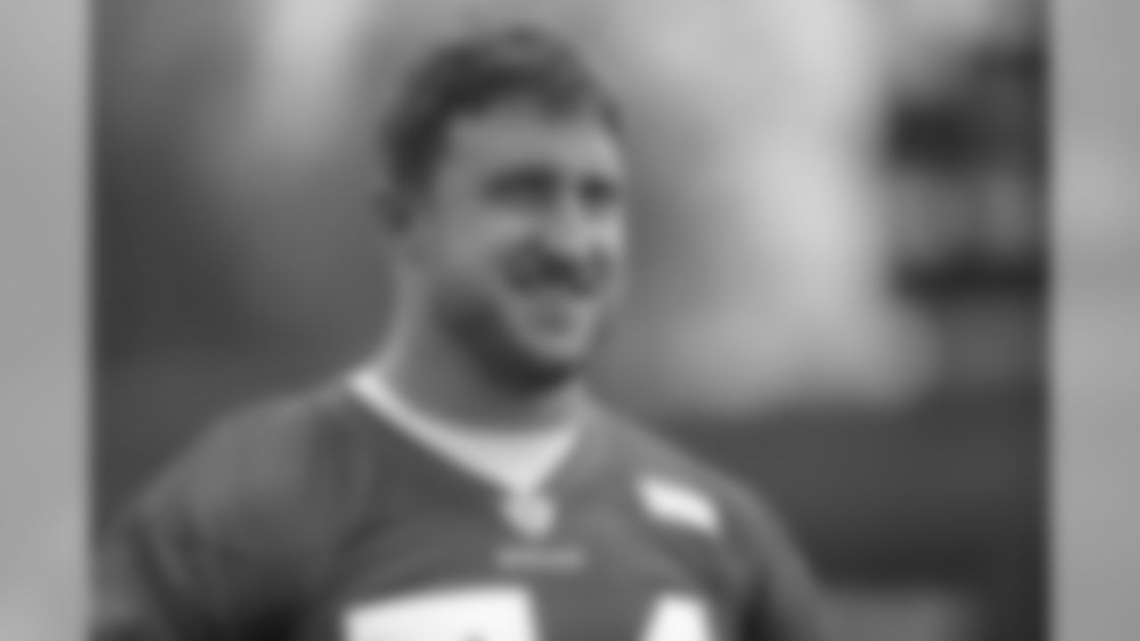 T Joe Staley