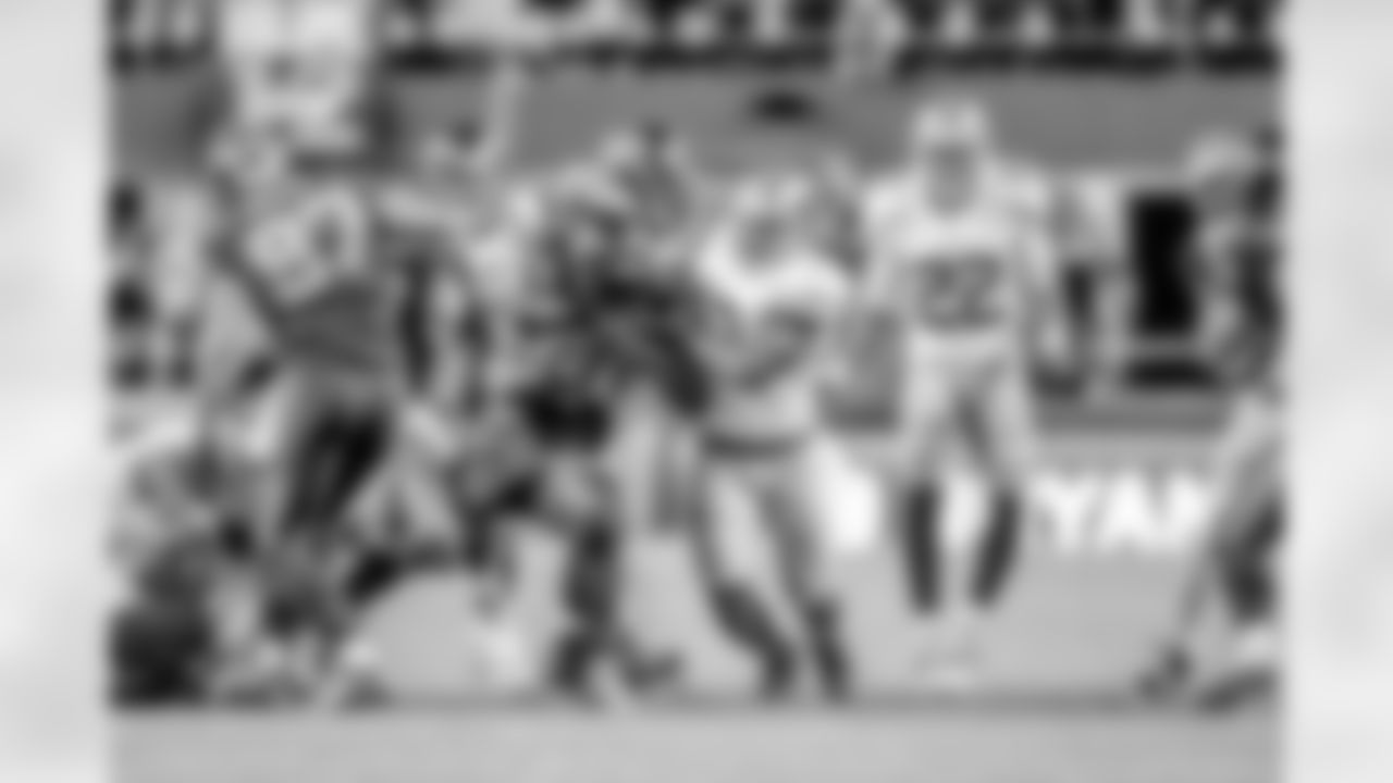 LB NaVorro Bowman