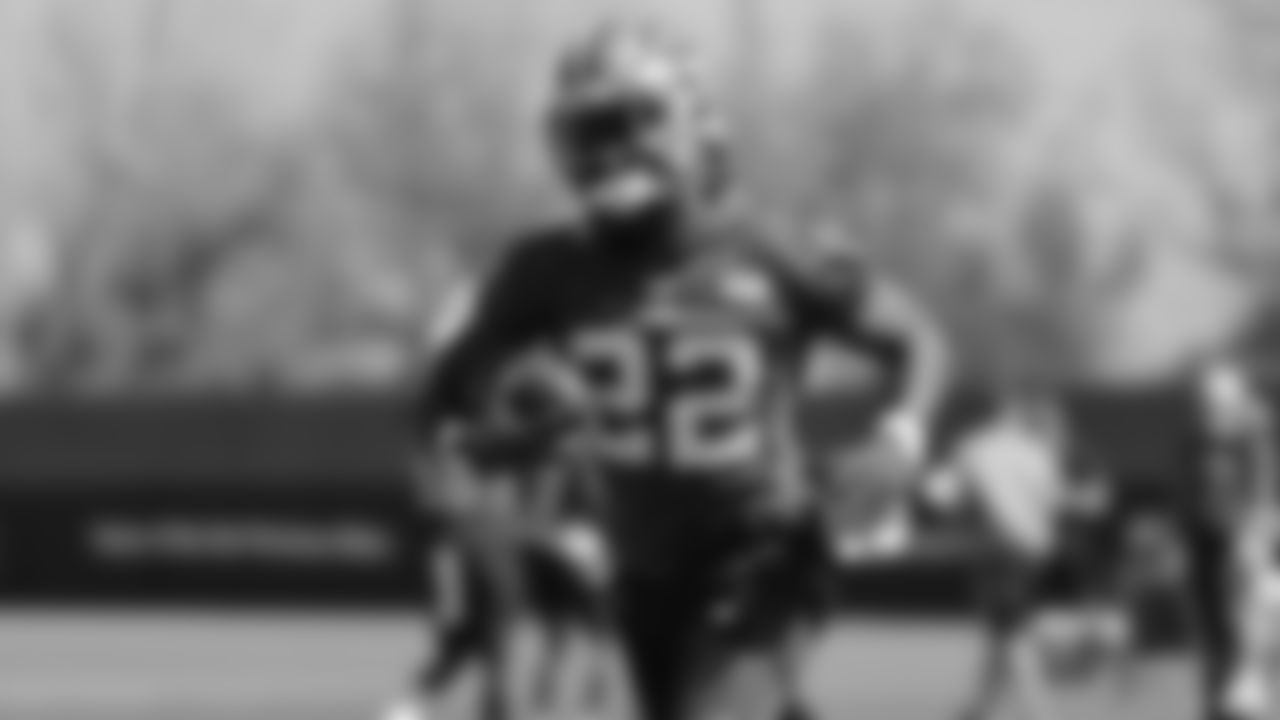 RB Jeff Wilson Jr.