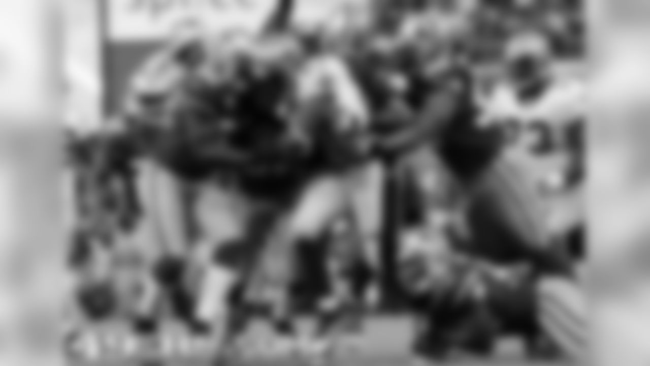 Gang tackle vs. New Orleans