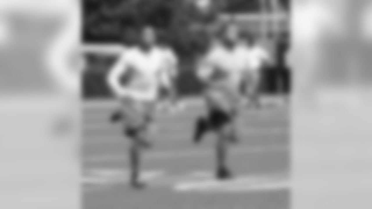 WR C.J. Brewer and LB Tully Banta-Cain