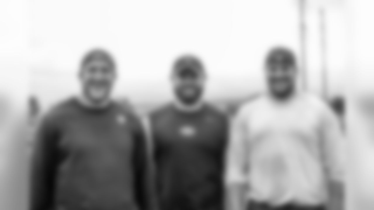T Joe Staley, C Daniel Kilgore and G Zane Beadles