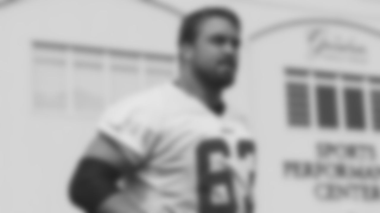 OL Ben Garland