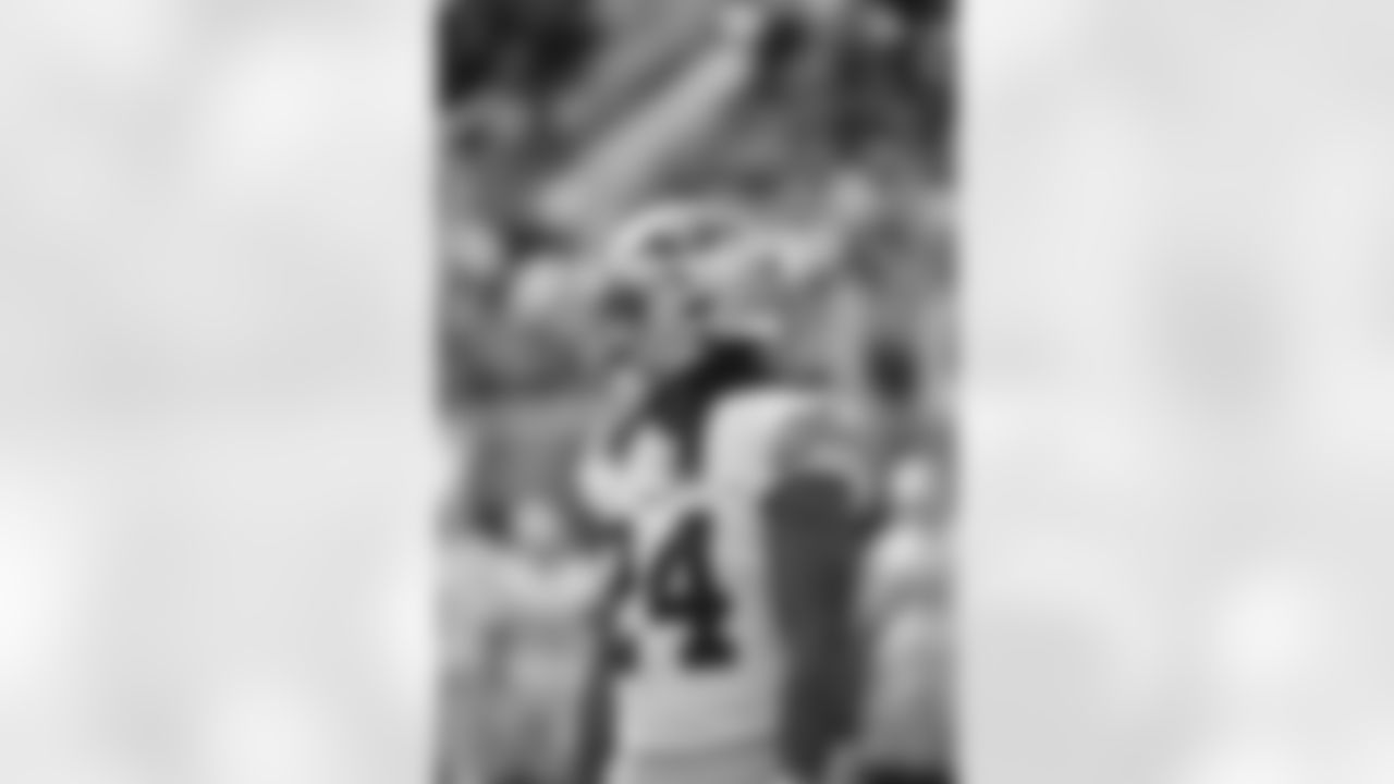 RB Jordan Mason