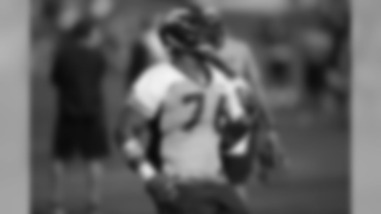 LG 76 Max Garcia