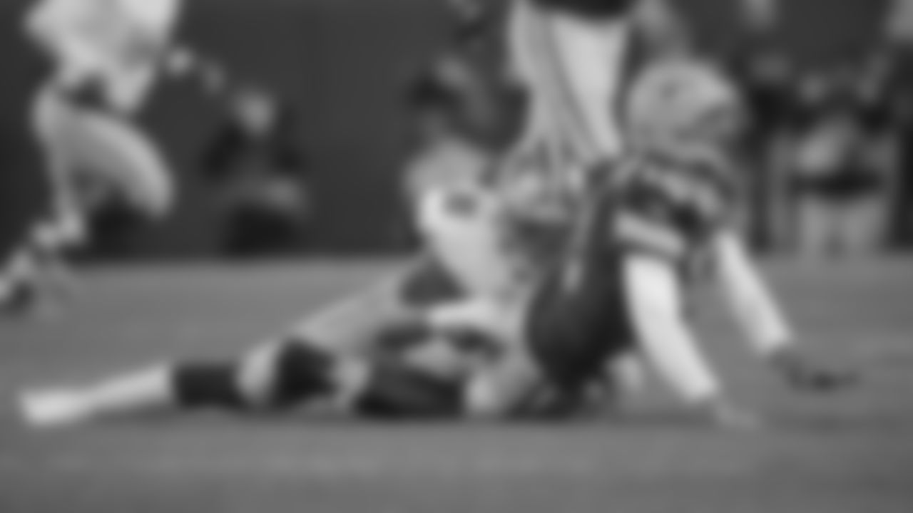 DL Ronald Blair III