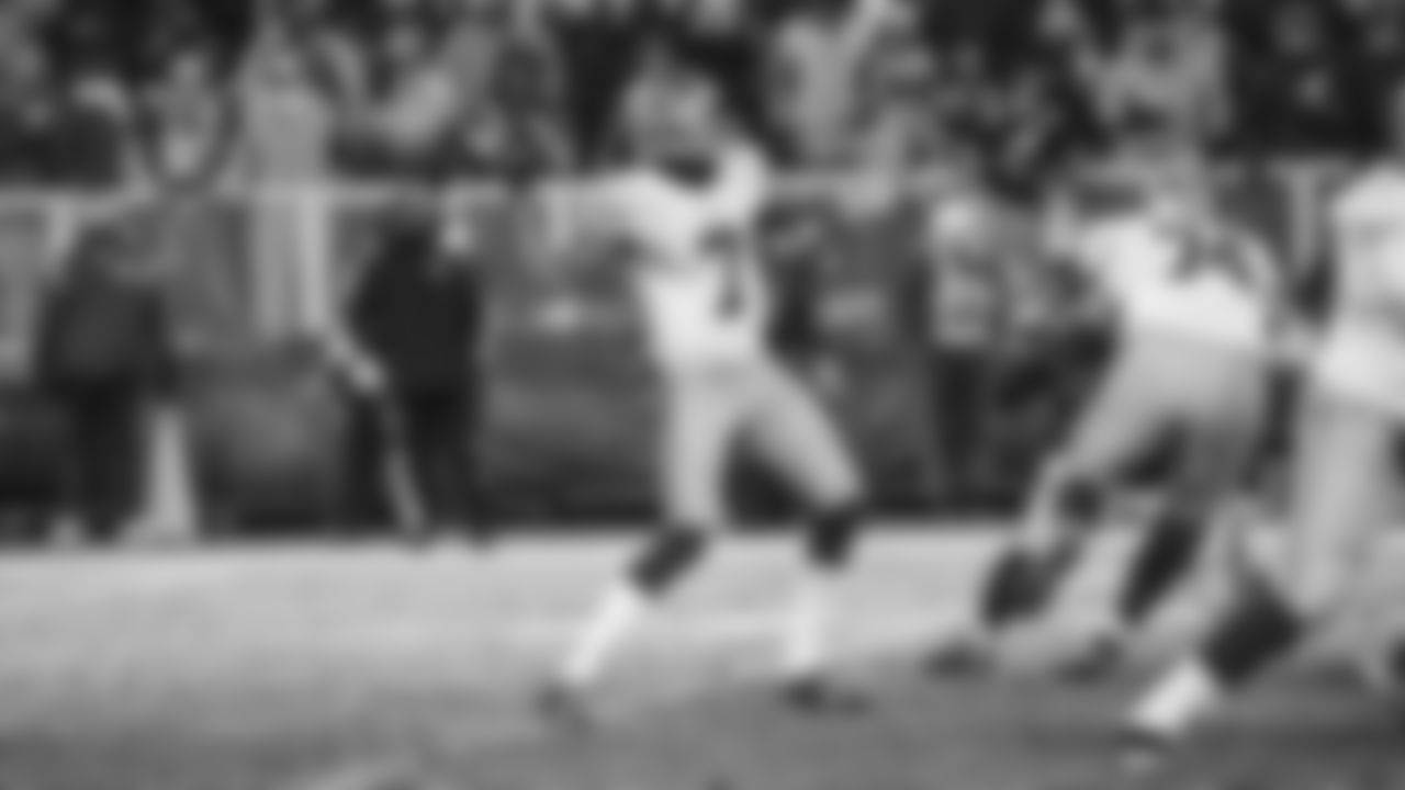 QB Colin Kaepernick