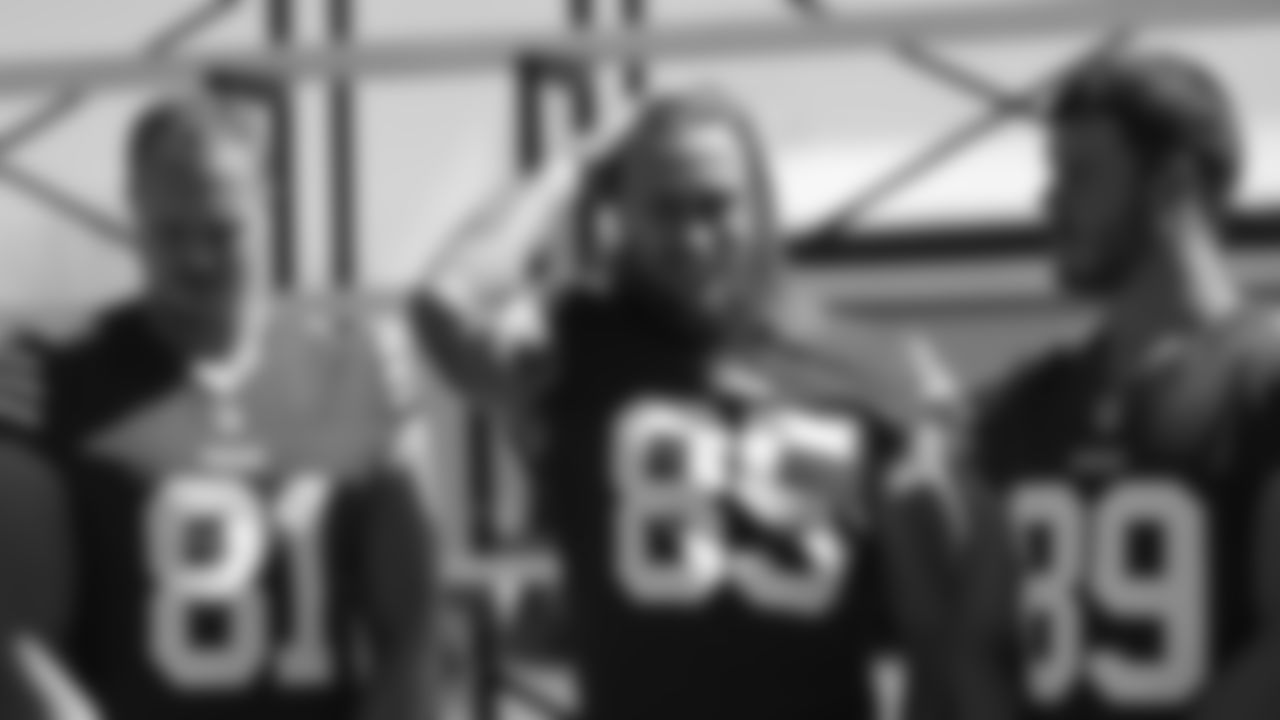 TE Tyler Kroft, TE George Kittle, TE Charlie Woerner