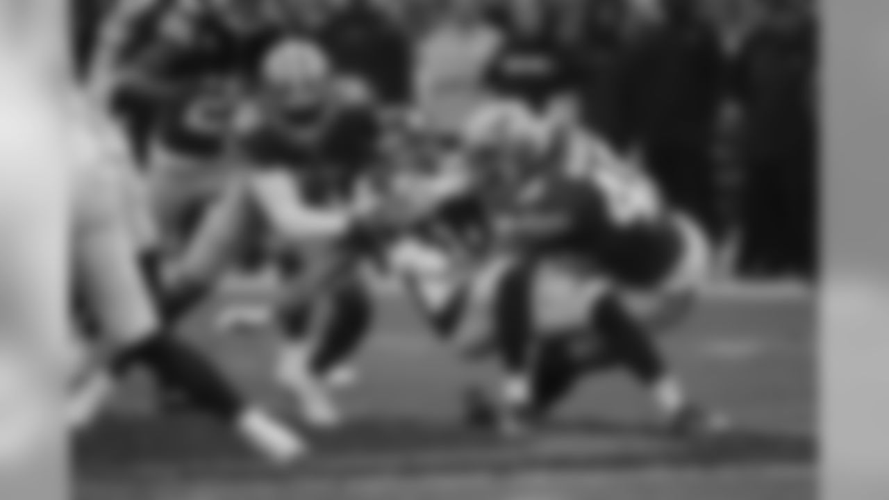 LB Fred Warner