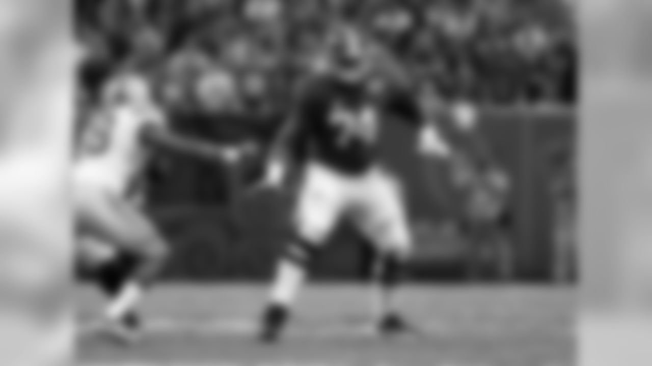 Robinson has ideal height, bulk and length for the position. In pass protection, he is effective when he's patient in his set and stays square. However, there are too many instances where he lunges, loses his balance and gets beat. He has the power base to anchor vs. bull rushers and he flashes an outstanding punch. In the run game, he can generate a lot of movement at the point of attack, but he gets away with a lot of holding in the tapes I studied. Overall, Robinson could be a dominating run blocker early in his career but he needs to clean up some technique in the passing game.