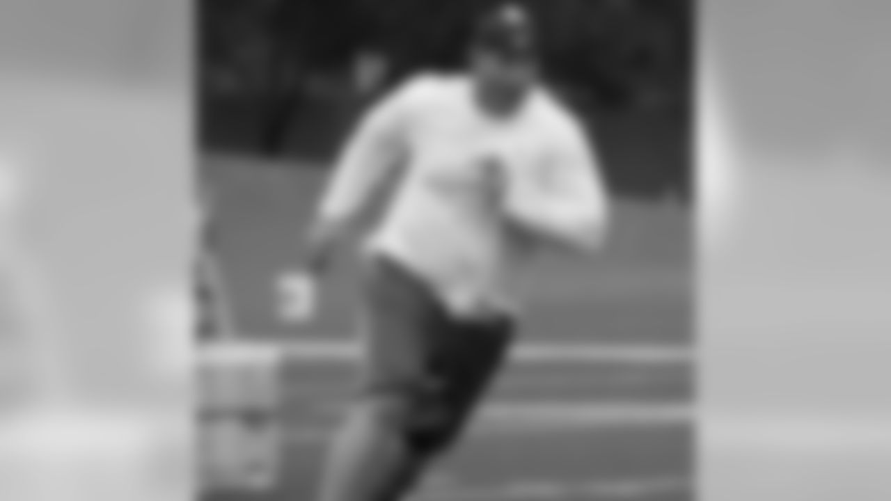 Offensive lineman Jeb Terry