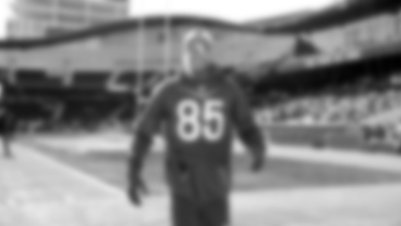 TE George Kittle