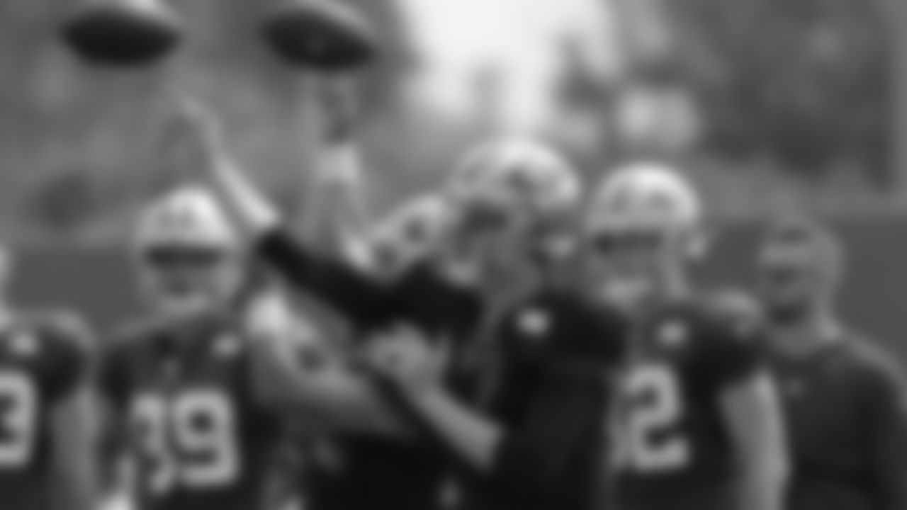 QB Nate Sudfeld