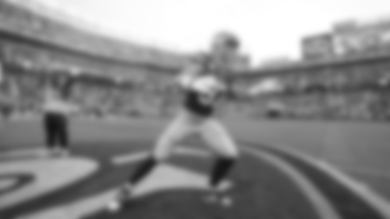 DL Nick Bosa