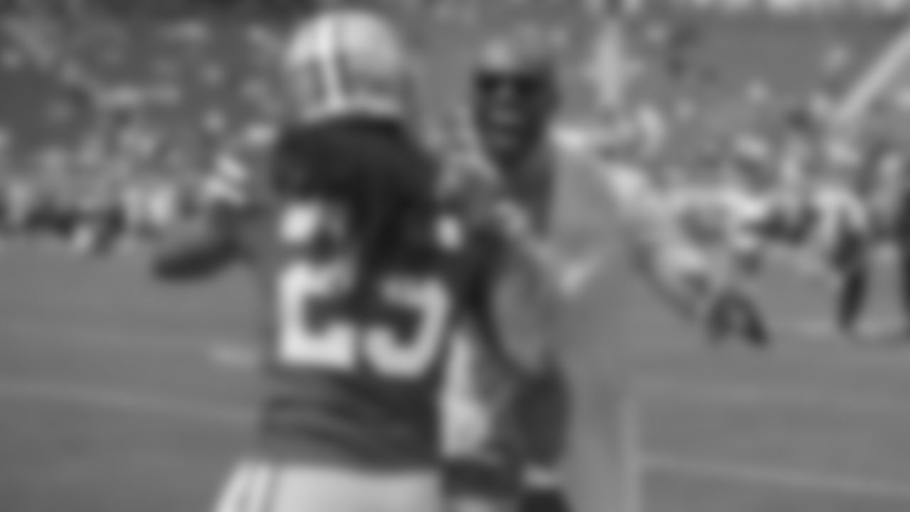 Terrell Owens and CB Richard Sherman