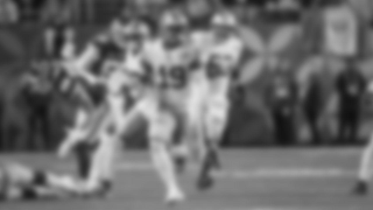 WR Deebo Samuel