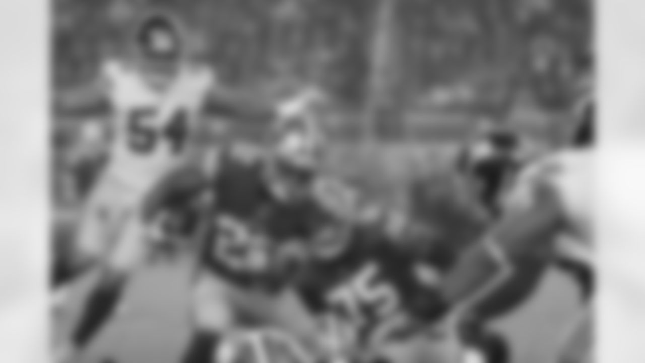 RB Matt Breida