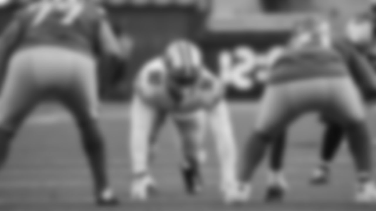 DL Kevin Givens