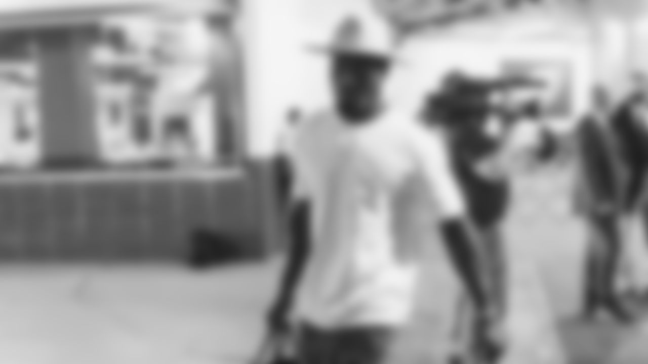 WR Trent Sherfield