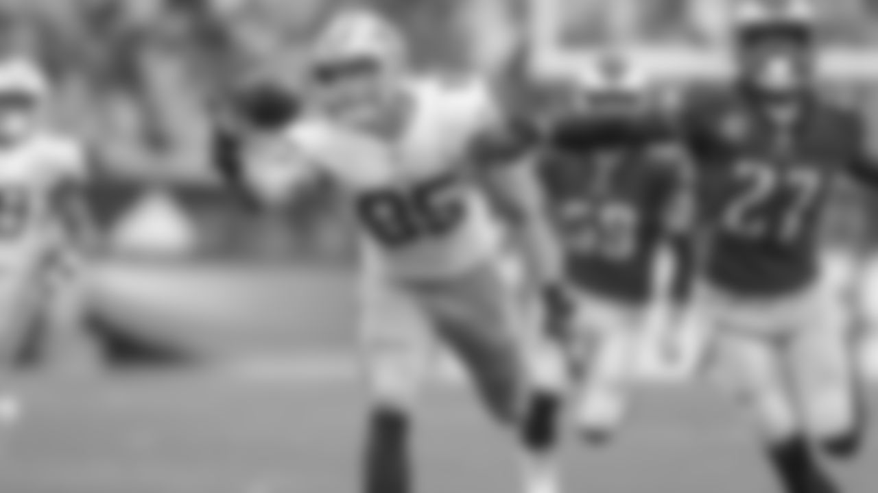 TE George Kittle