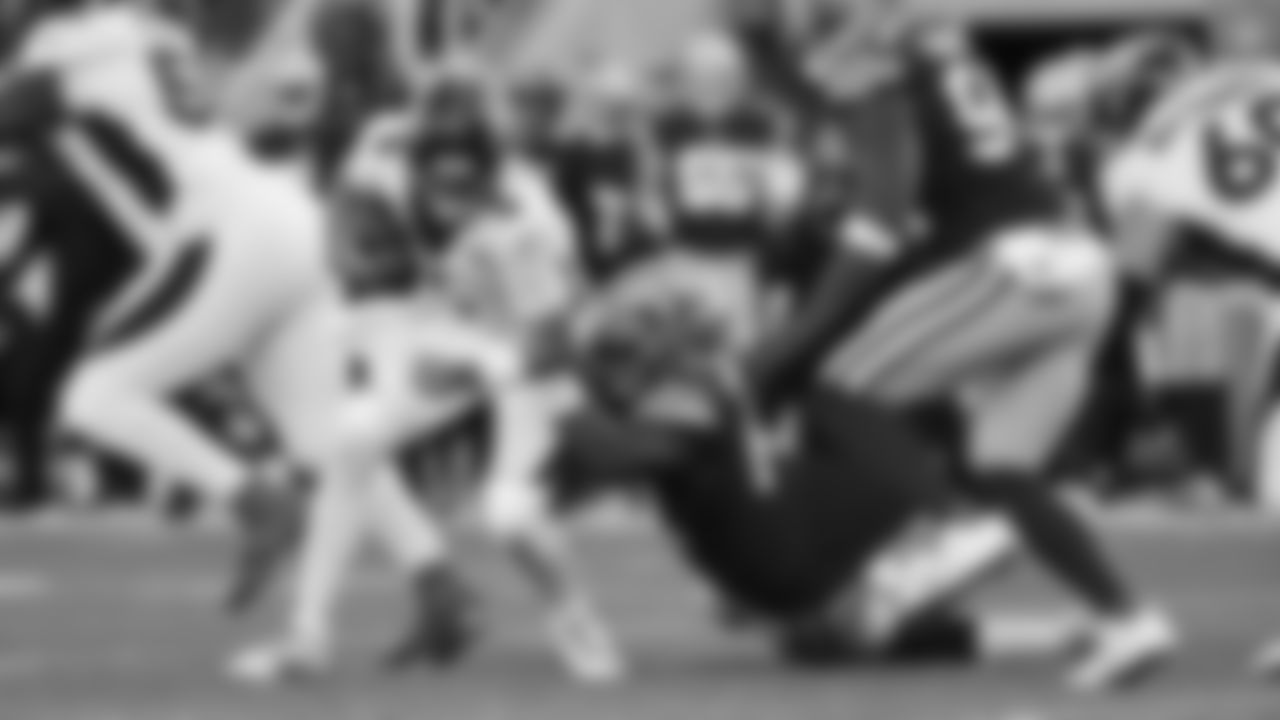 DL Marlon Davidson
