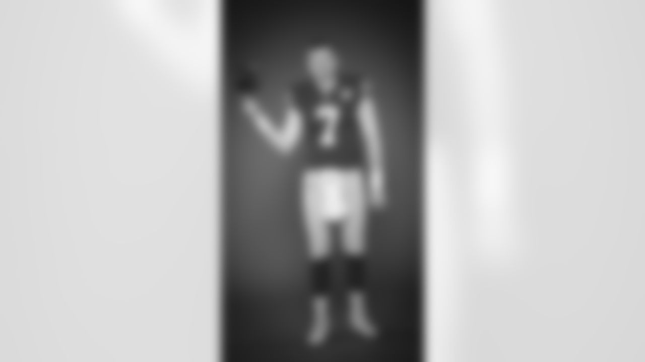 QB Nate Sudfeld