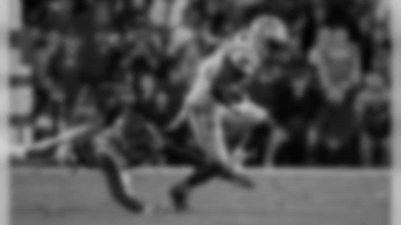 White started all four years at cornerback for the Tigers. He has average size and bulk for the position. In my opinion, he is one of the most improved players in this draft class. He made big strides from 2015 to 2016. He is very physical in press coverage and he's shown the ability to match up with tight ends when necessary. He is a fluid athlete, but there are some concerns with his deep speed. In zone coverage, he is outstanding. He has a quick pedal with outstanding route recognition and anticipation. He arrives in time to make plays on the ball or deliver big hits. I love his aggressiveness. He does have a bad habit of getting a little handsy when the ball is in the air; that can be fixed. He is very aggressive and reliable in run support. Overall, White is trending in the right direction and his best football is ahead of him.