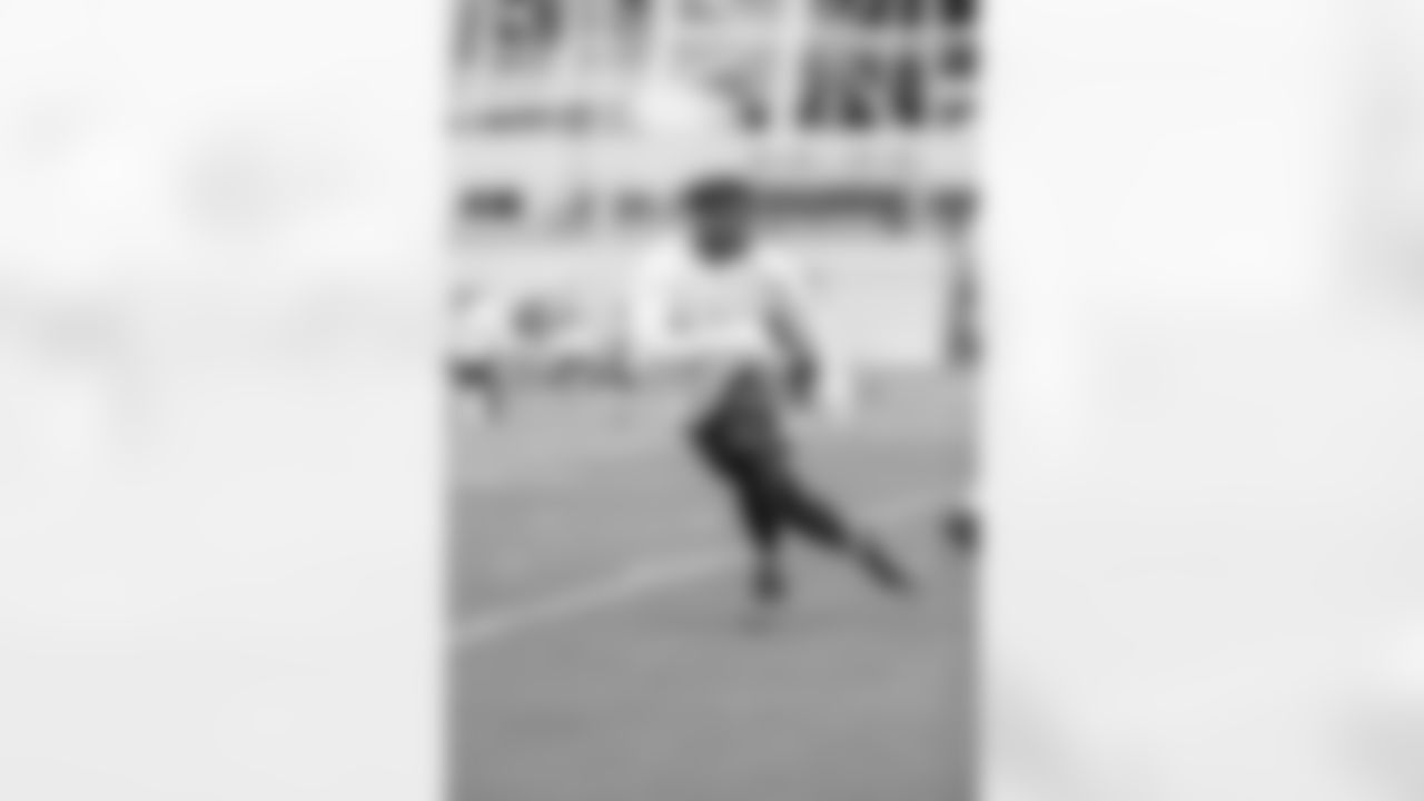 LB Reuben Foster