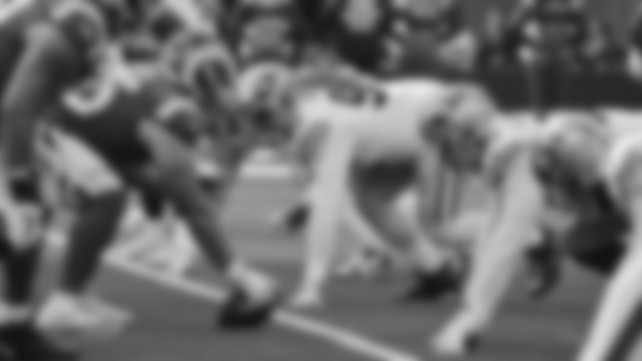 DL Kevin Givens