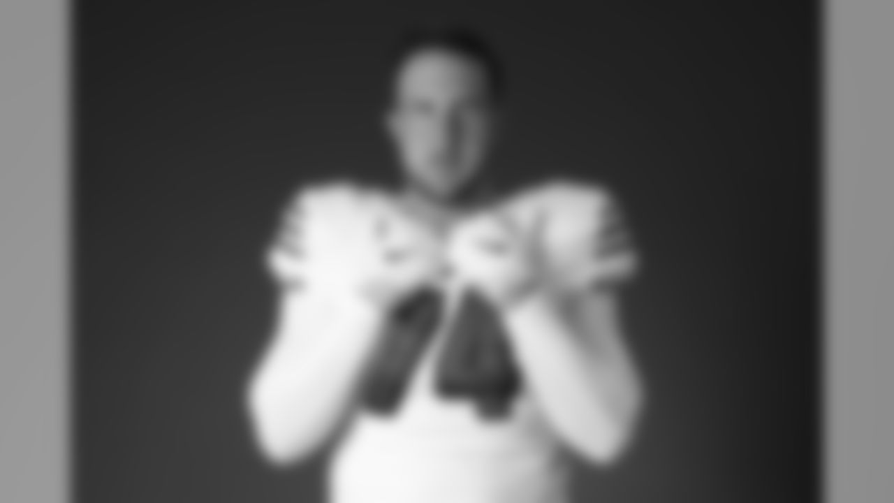 T Joe Staley