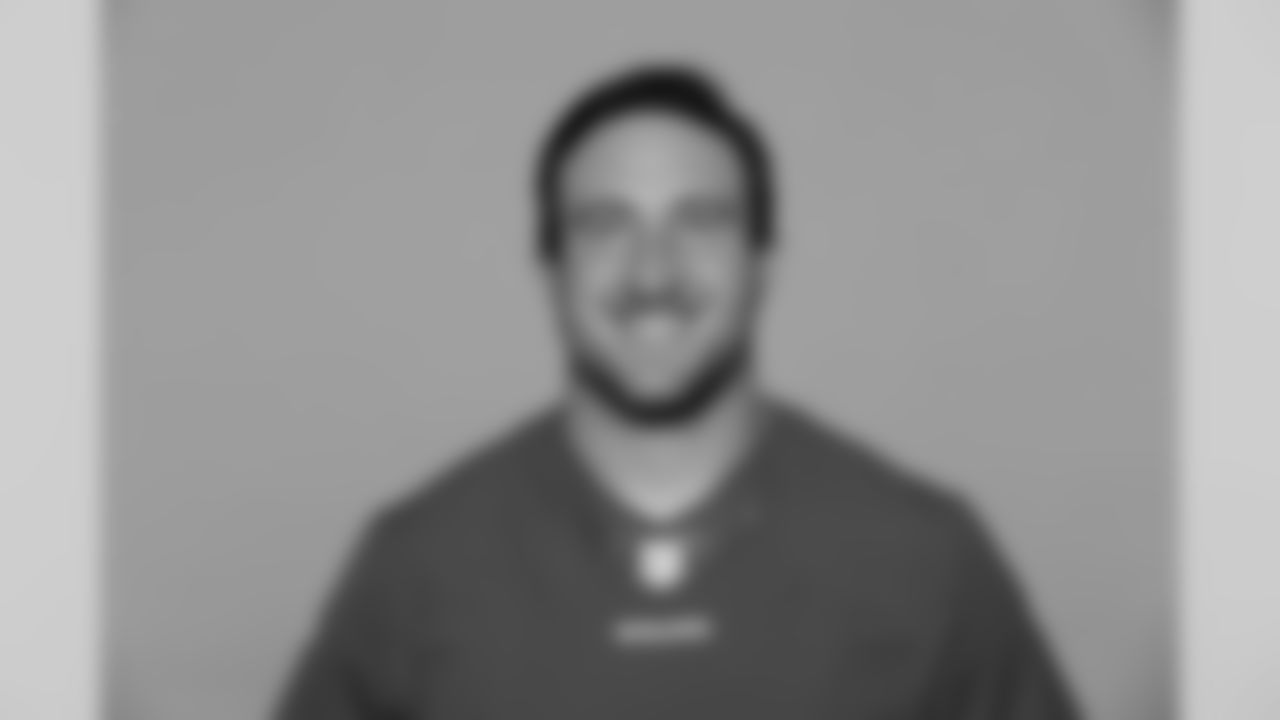 T Joe Staley