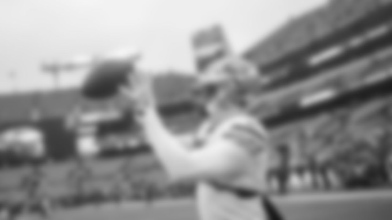 WR Deebo Samuel