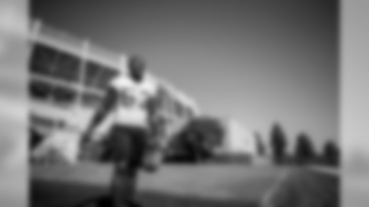 LB NaVorro Bowman