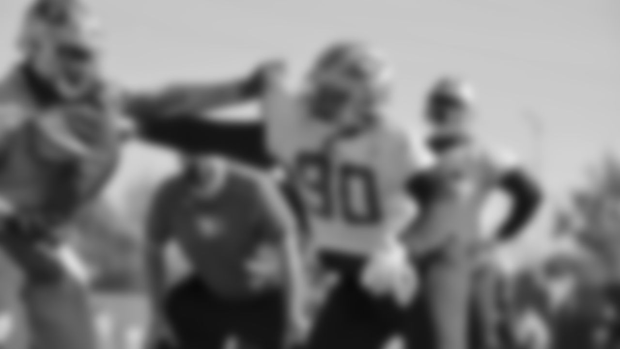DL Kevin Givens