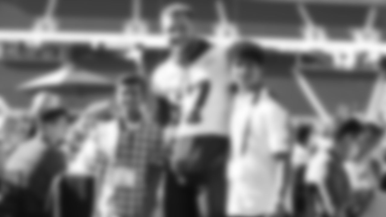 DL Nick Bosa