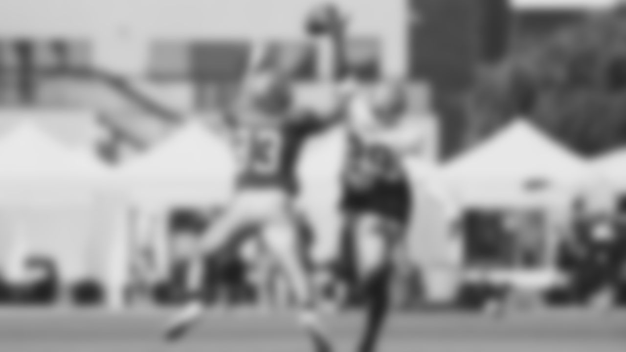 TE Chase Harrell and S Jaquiski Tartt